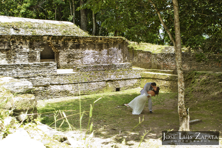 Jose Luis Zapata Wedding Photography, Mayan Ruin Weddings