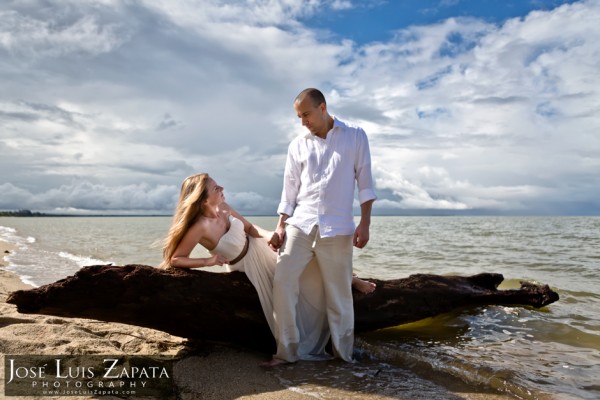 Destination Wedding Hamanasi Resort Belize Weddings Photographer Jose Luis Zapata Photography (1)