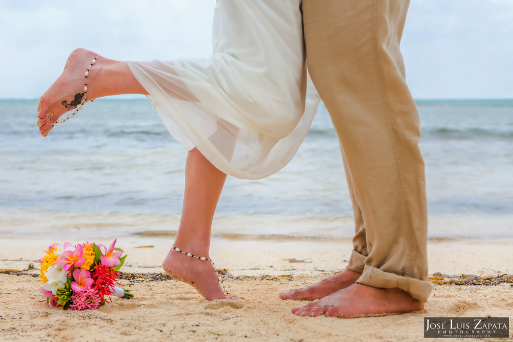 San Pedro Barefoot Weddings. La Isla Bonita, Belize Photographer Jose Luis Zapata (4)