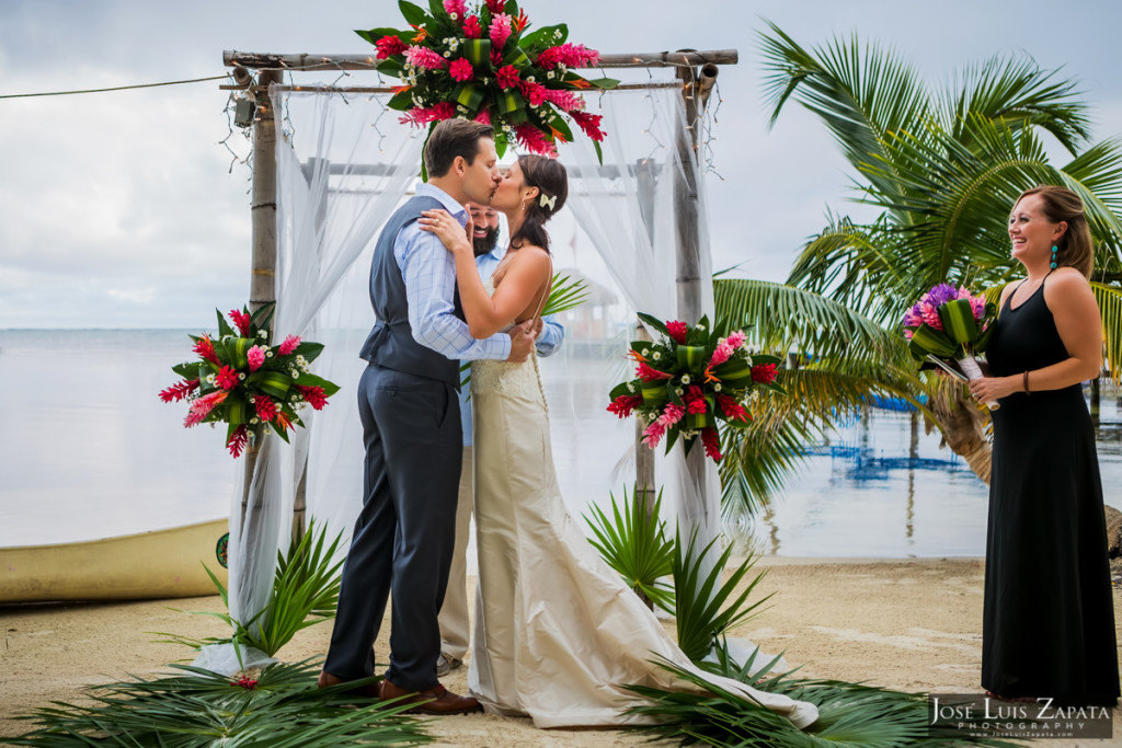Belize Wedding - Destination Wedding Photography - Portofino Resort