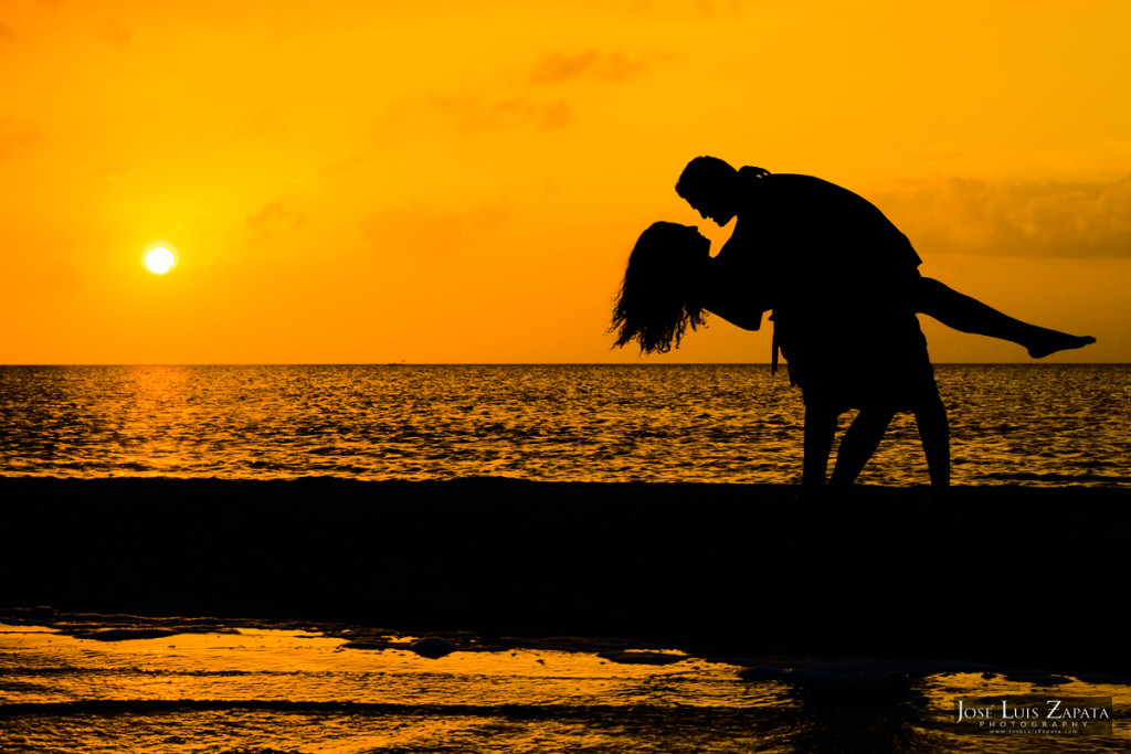 Weddings Belize - Sandbar Love in Ambergris Caye, San Pedro Belize