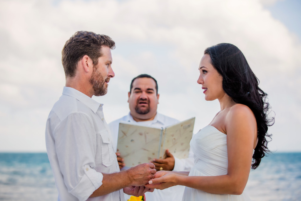 Caye Caulker Belize Elopement Wedding - Belize Photographer Jose Luis Zapata Photography