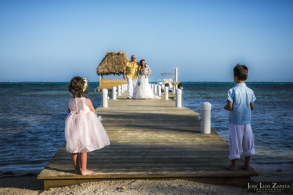 Wataview Wedding Belize - Luxury Beachfront Vacation Rental - Belize Photographer Jose Luis Zapata Photography