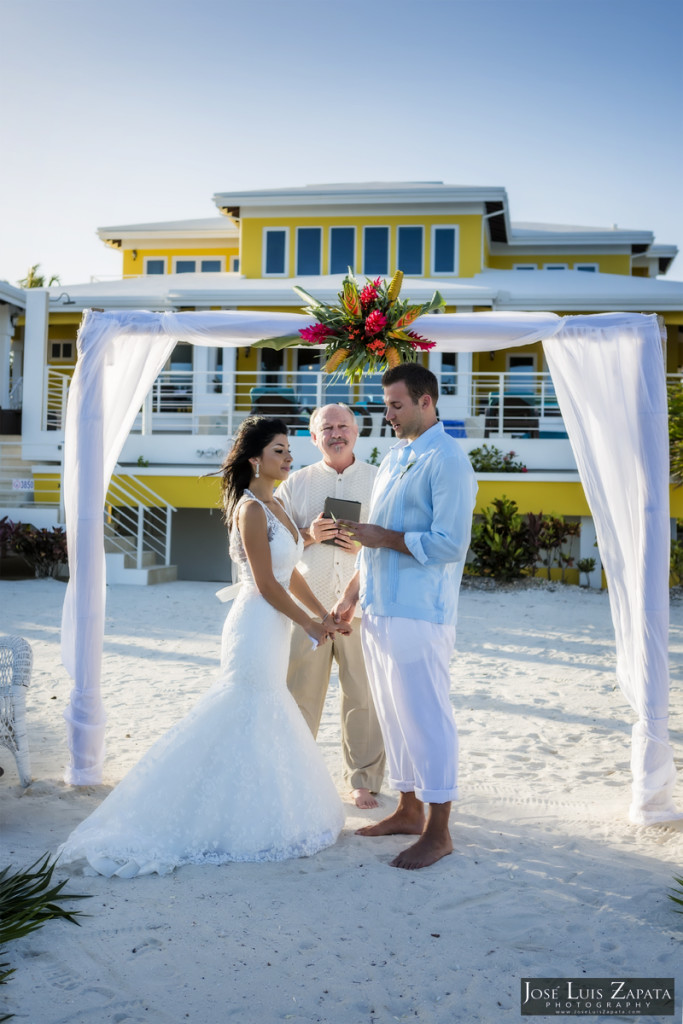Wataview Wedding Belize - Luxury Beachfront Vacation Rental - Belize Photographer Jose Luis Zapata Photography