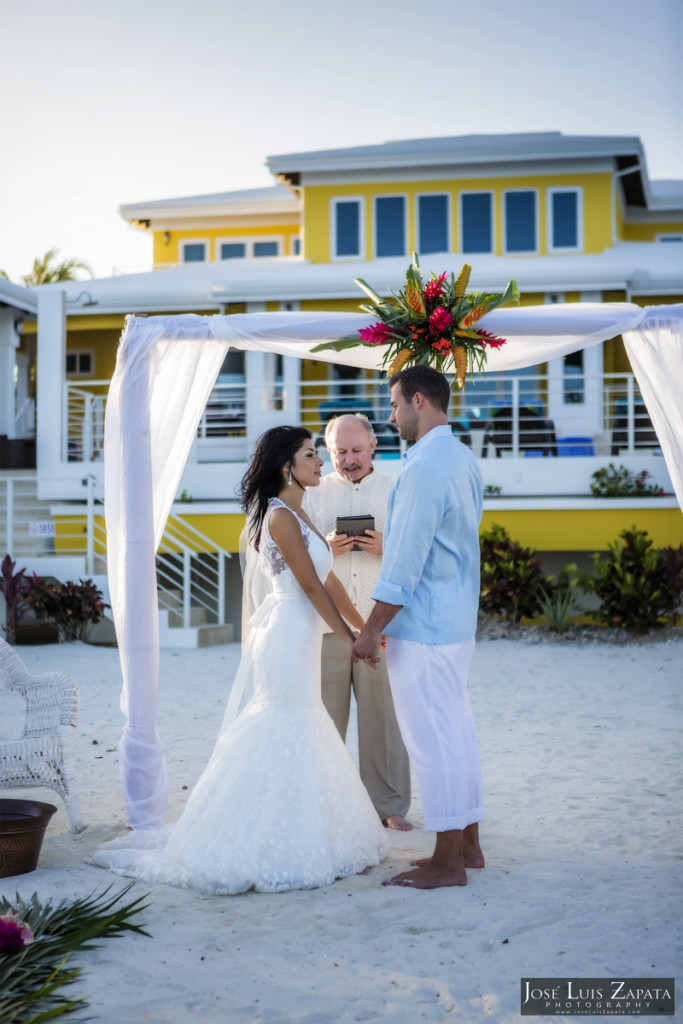 Wataview Wedding Belize - Luxury Beachfront Vacation Rental - Belize Photographer Jose Luis Zapata Photography