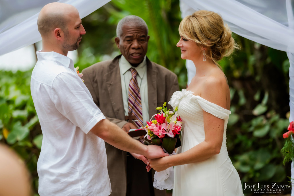 Hopkins Belize Wedding - Hamanasi Resort - Jose Luis Zapata Photography