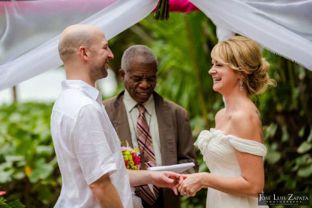 Hopkins Belize Weddings - Hamanasi Resort - Jose Luis Zapata Photography