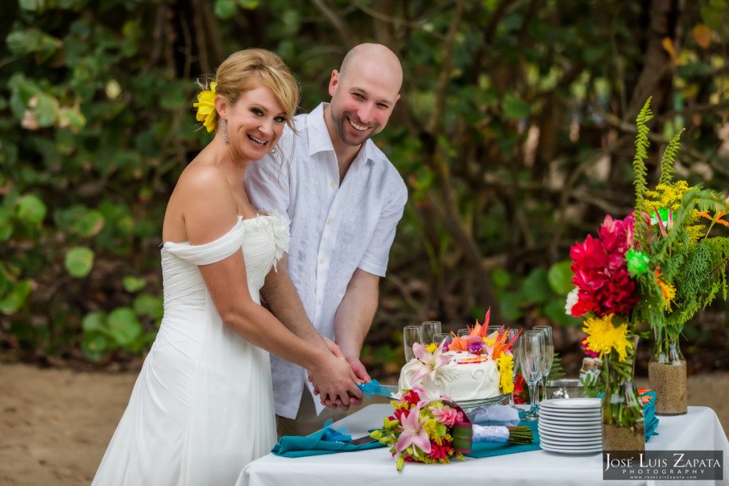 Hopkins Belize Wedding - Hamanasi Resort - Jose Luis Zapata Photography