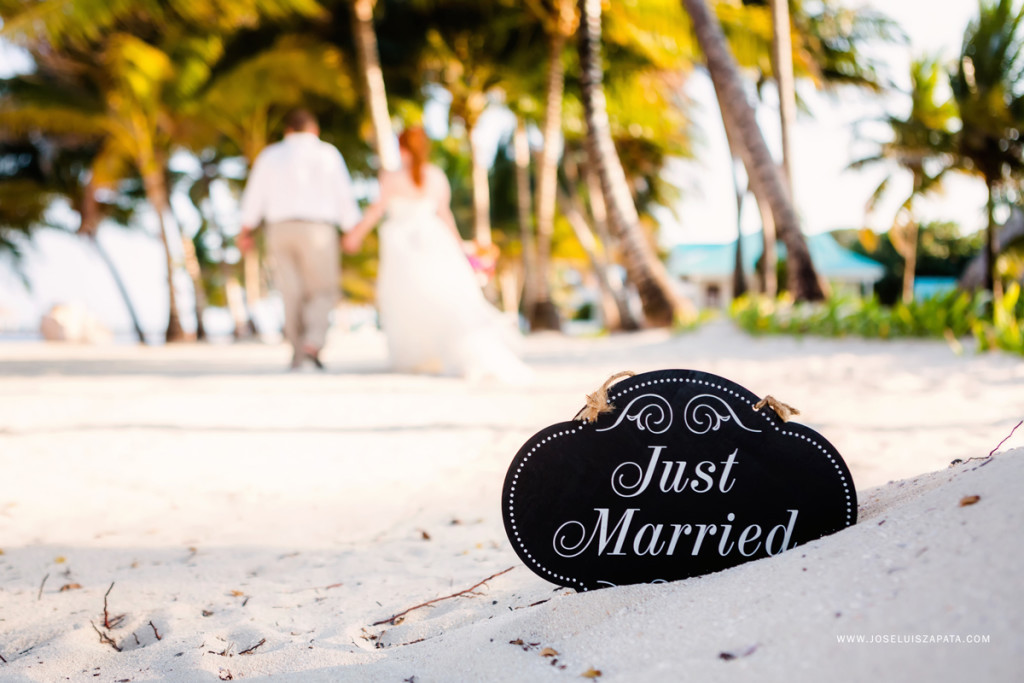 Victoria House Belize Wedding - Jose Luis Zapata Photography Ambergris Caye Photographer