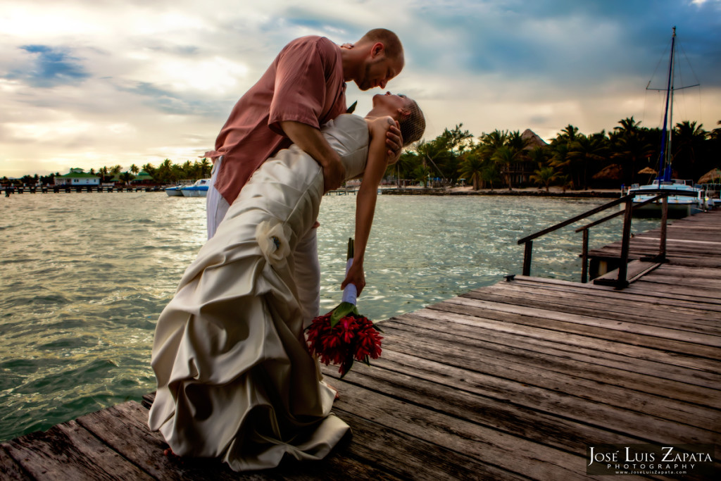 Xanadu Belize Wedding, Ambergris Caye - Photographer Jose Luis Zapata Photography