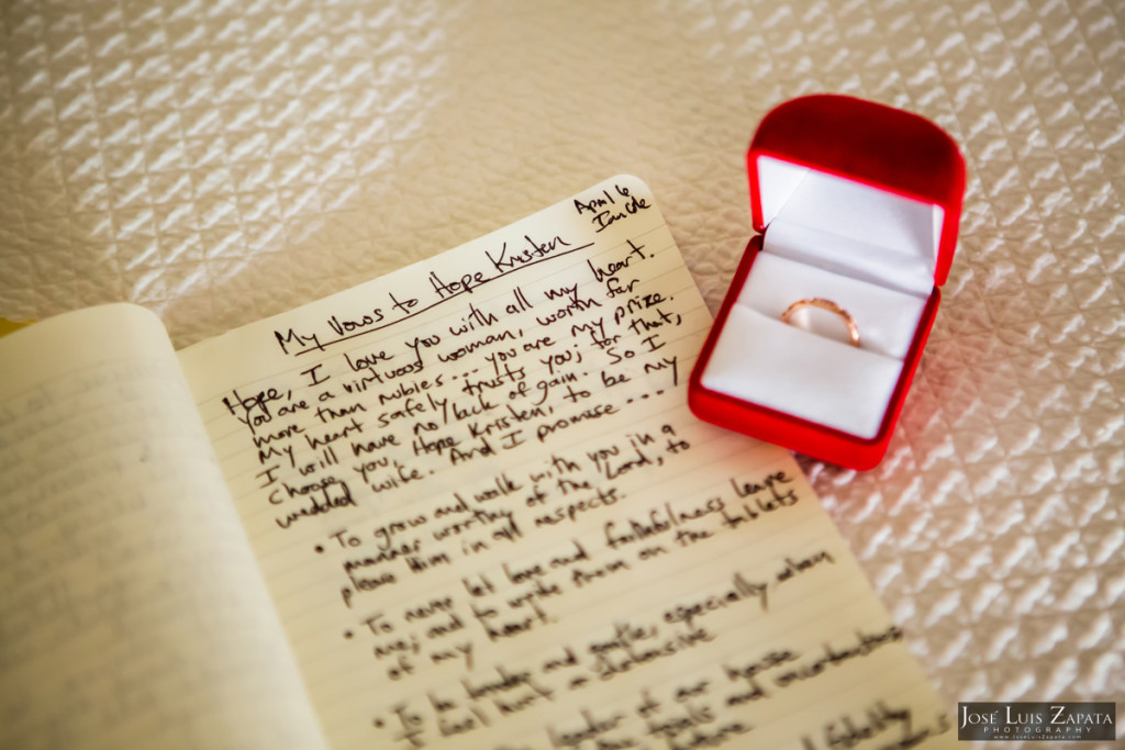 San Pedro Sandbar Wedding, Ambergris Caye, Belize Wedding