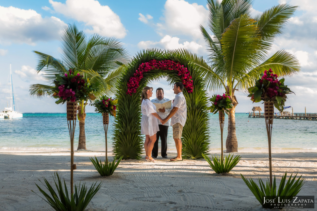 Ramon's Village Elopement