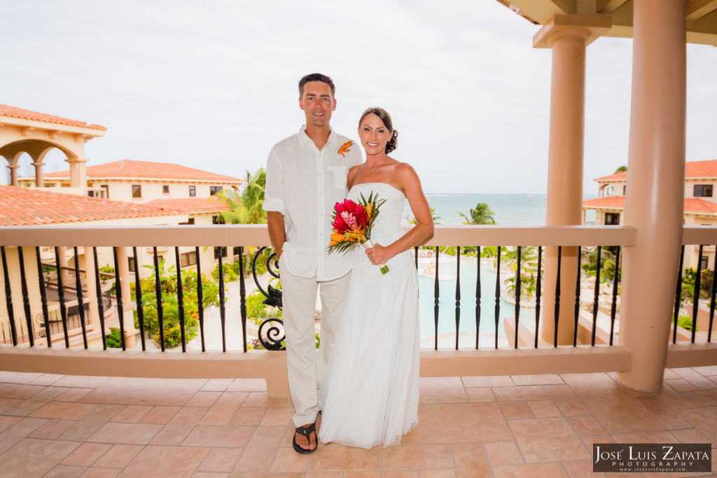 Chet & Kelli Coco Beach Wedding San Pedro Belize (16)