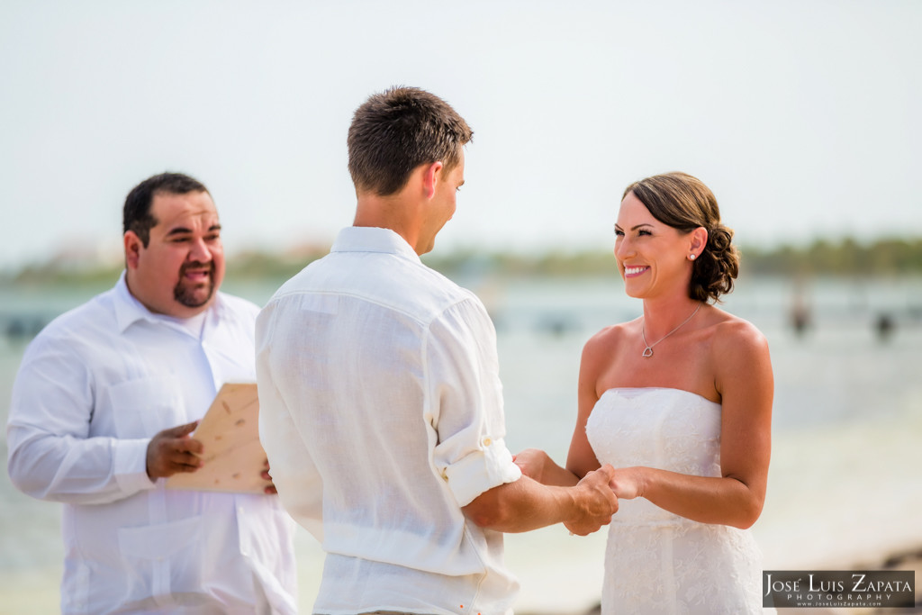 Chet & Kelli Coco Beach Wedding San Pedro Belize (20)