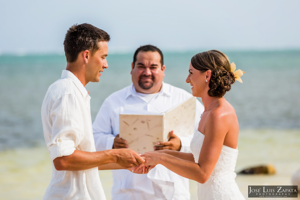 Chet & Kelli Coco Beach Wedding San Pedro Belize (22)