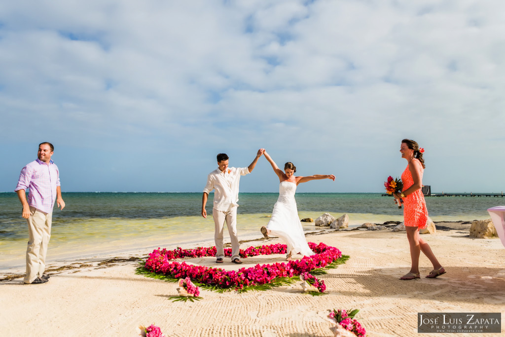 Chet & Kelli Coco Beach Wedding San Pedro Belize (26)