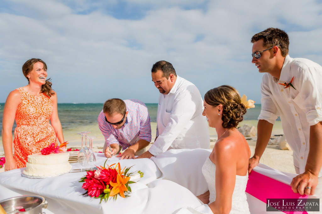 Chet & Kelli Coco Beach Wedding San Pedro Belize (30)