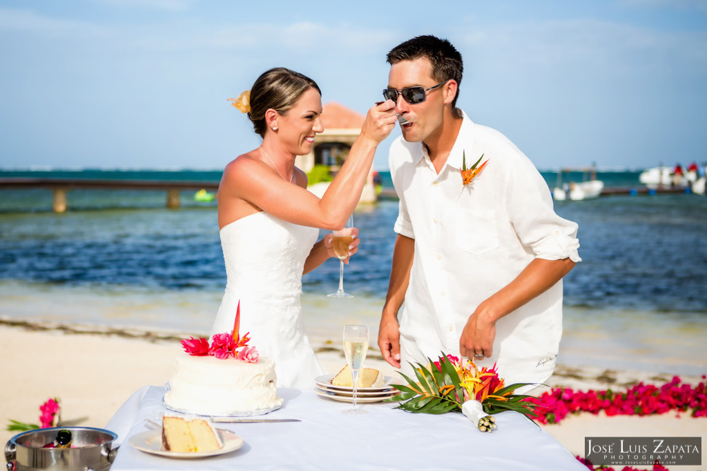 Chet & Kelli Coco Beach Wedding San Pedro Belize (39)