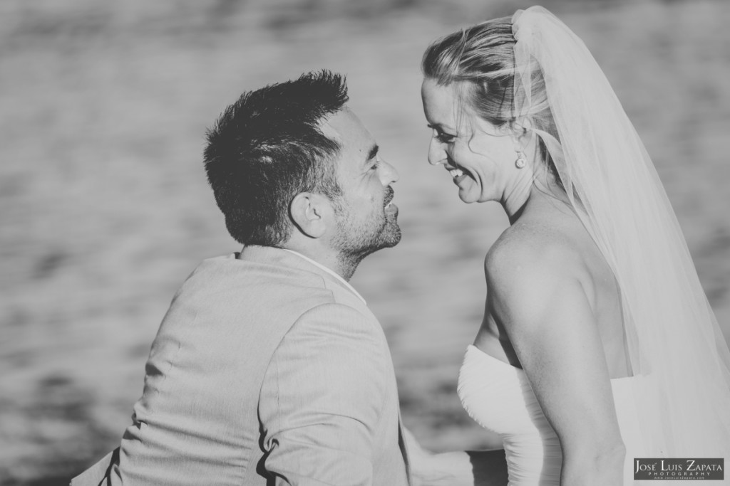 Coco Beach Belize Resort - Intimate Beach Wedding (16)
