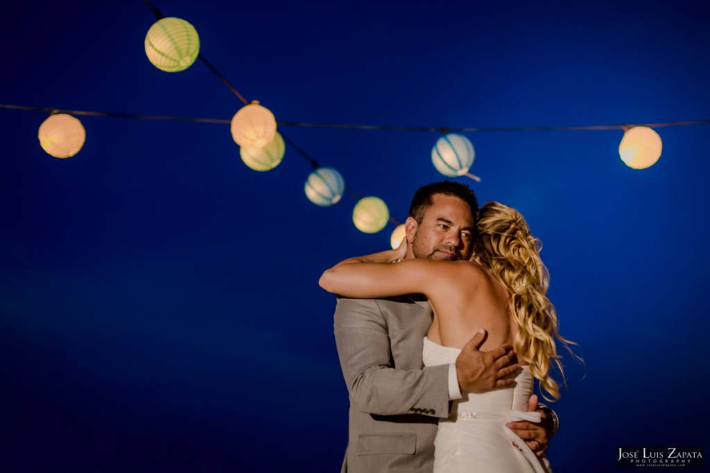 Coco Beach Belize Resort - Intimate Beach Wedding (7)