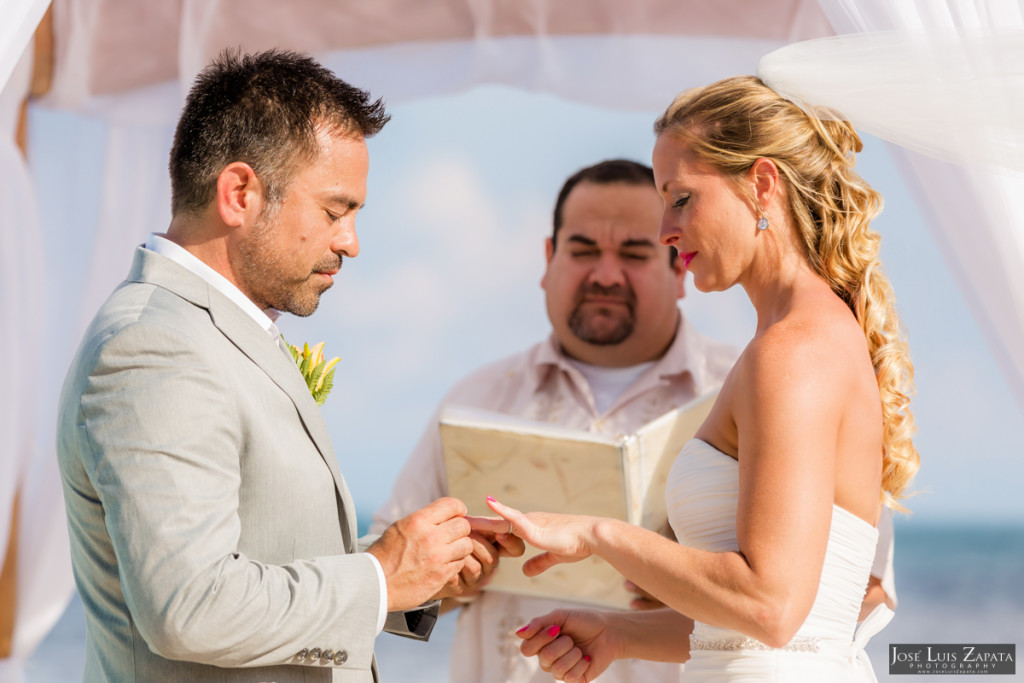 Coco Beach Belize Resort - Intimate Beach Wedding (39)