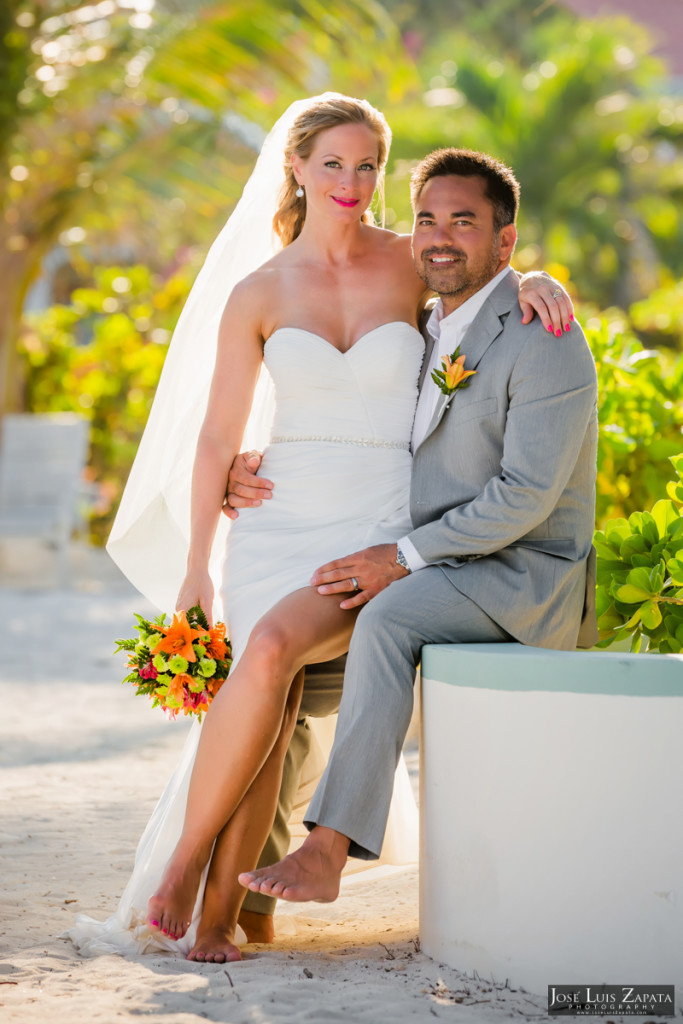 Coco Beach Belize Resort - Intimate Beach Wedding (25)
