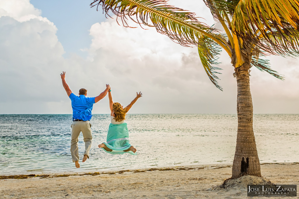 Wayne & Jan- Belize Honeymoon Photo Shoot - Victoria House (2)