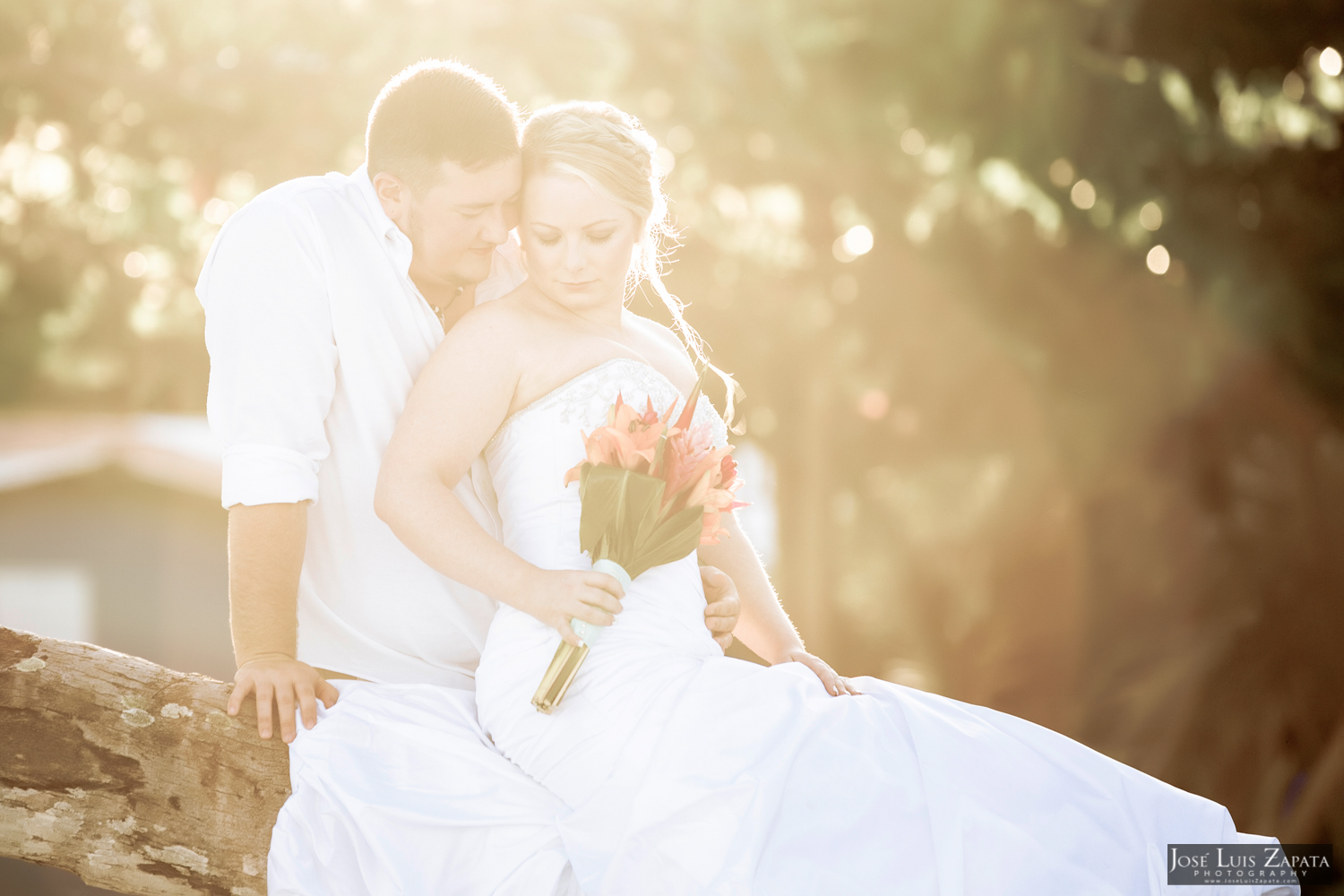 Intimate Wedding Belize - Belizean Shores Ambergris Caye Resort