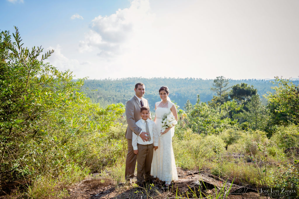 Adrian & Gaylan - San Ignacio, Blancaneaux Resort - Belize Wedding (7)