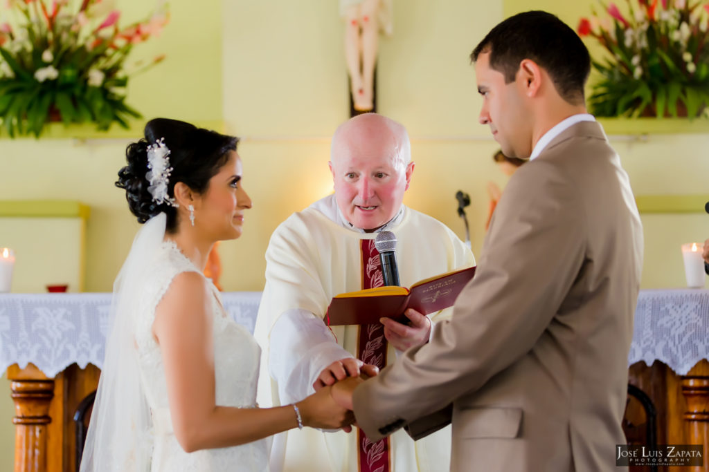 Adrian & Gaylan - San Ignacio, Blancaneaux Resort - Belize Wedding (41)
