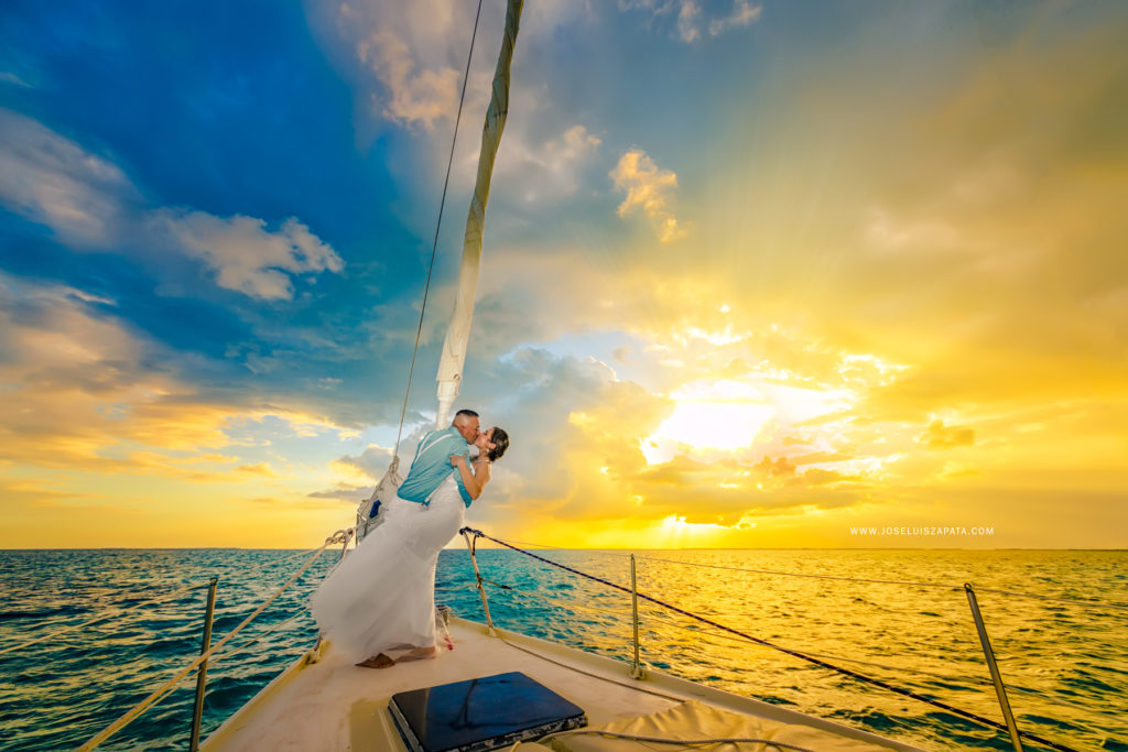 Weddings Belize - Sailboat Wedding, Ambergris Caye Island