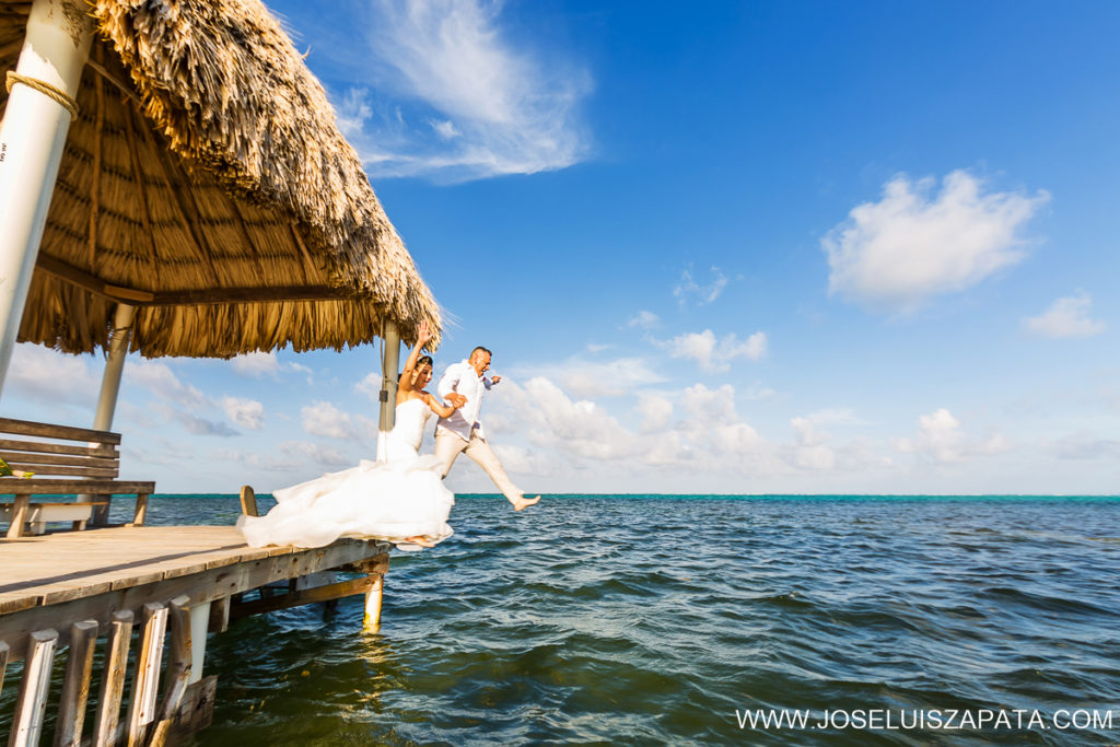 Trash the Dress in Belize. Mayan Ruin Wedding Photos and Beach Wedding