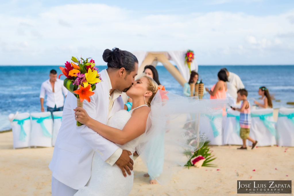 Coco Beach Belize Wedding - San Pedro Photographer Belize