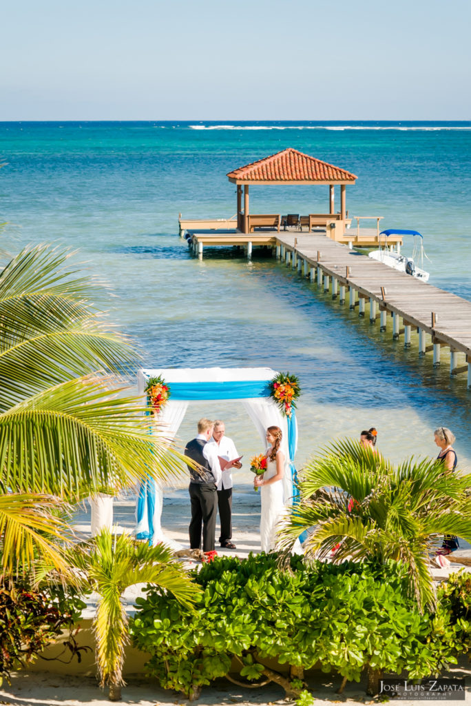 Leap Year Wedding in Belize - Jose Luis Zapata Photography - Belize Photographer (19)