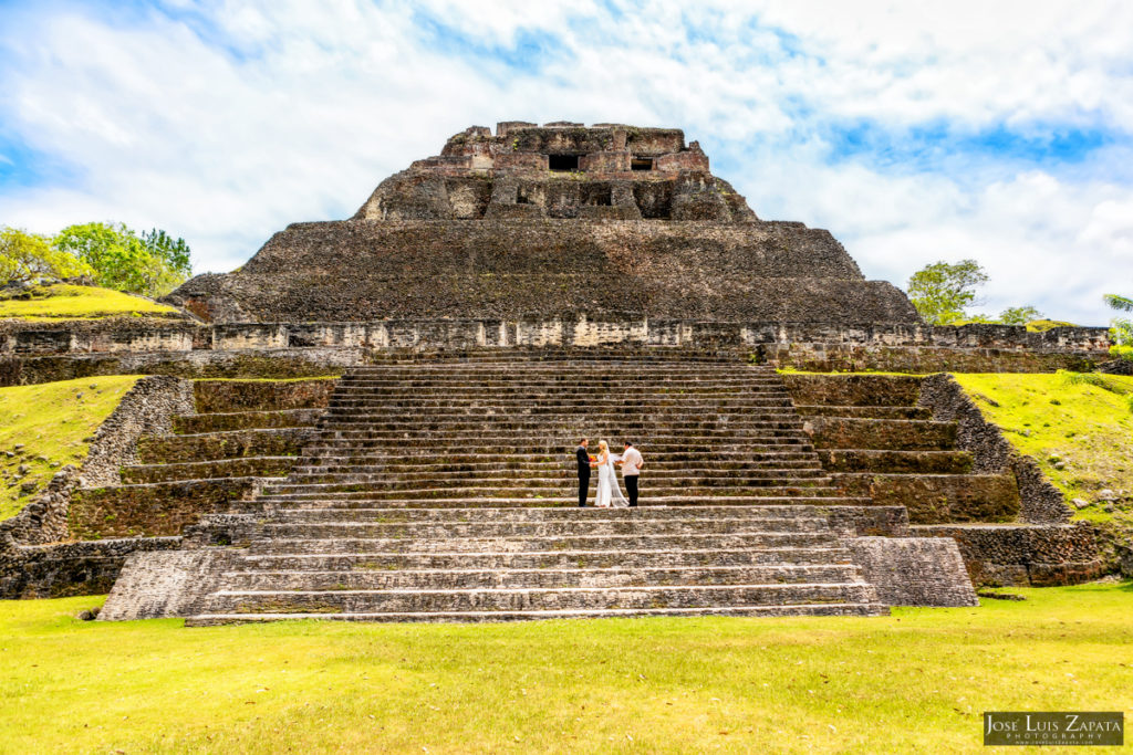 Derek & Megan - San Ignacio Resort Maya Ruin Wedding - Belize Photographer (33)