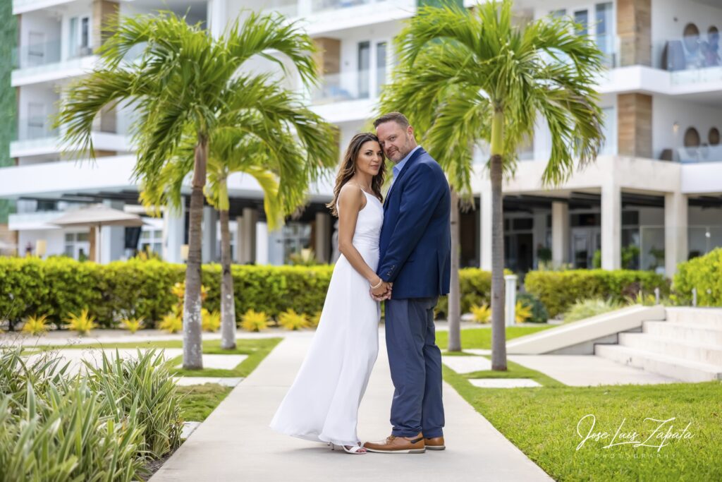 Photos & Cruise Belize Photographer Alaia-Sandbar-San-Pedro-Ambergris-Caye-Belize