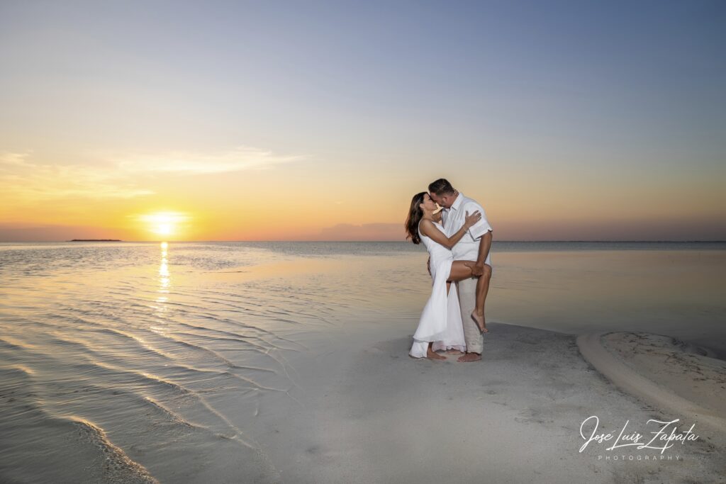 Photos & Cruise Belize Photographer Alaia-Sandbar-San-Pedro-Ambergris-Caye-Belize