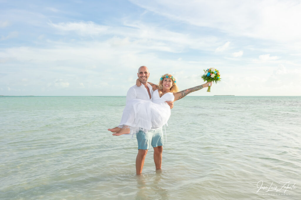 Adventure Sandbar Wedding Family Photos San Pedro Ambergris Caye Belize Photographer Jose Luis Zapata Photography