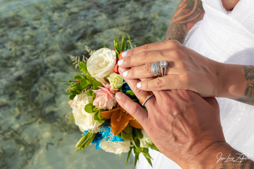 Adventure Sandbar Wedding Family Photos San Pedro Ambergris Caye Belize Photographer Jose Luis Zapata Photography