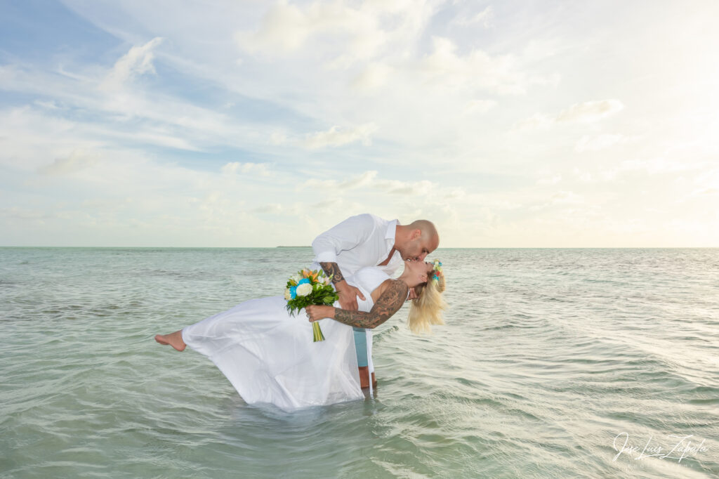 Adventure Sandbar Wedding Family Photos San Pedro Ambergris Caye Belize Photographer Jose Luis Zapata Photography