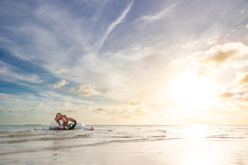 Adventure Sandbar Wedding Family Photos San Pedro Ambergris Caye Belize Photographer Jose Luis Zapata Photography